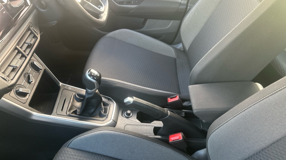 Volkswagen Taigo 1.0 TSI Life 5dr Petrol Hatchback - Image 22