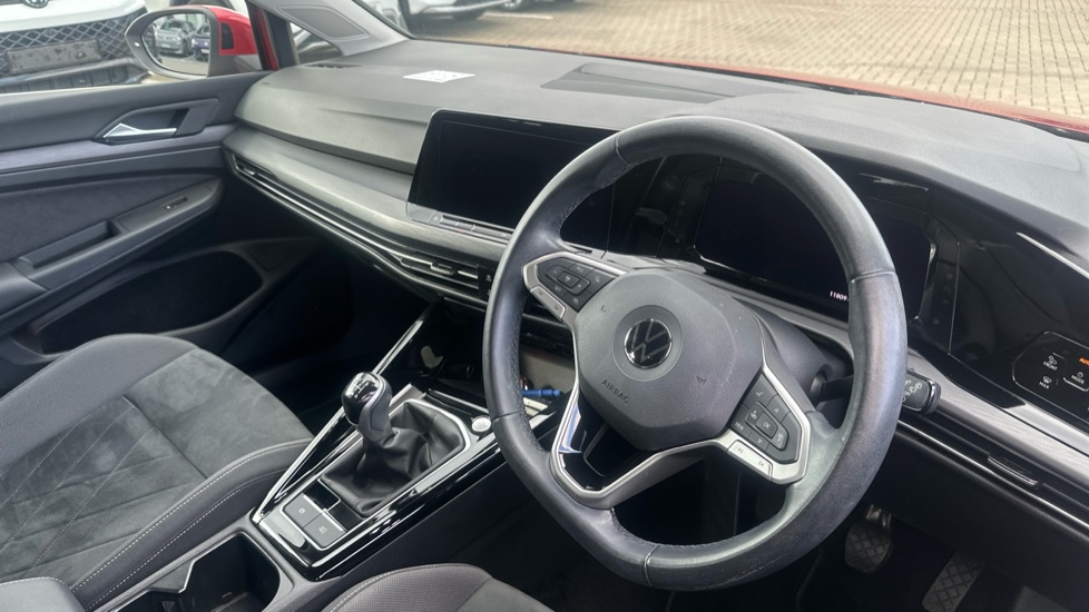 Volkswagen Golf 1.5 TSI 150 Style 5dr Petrol Hatchback - Image 6