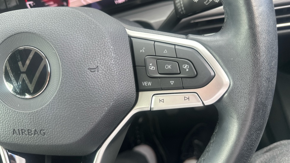 Volkswagen Golf 1.5 TSI 150 Style 5dr Petrol Hatchback - Image 18