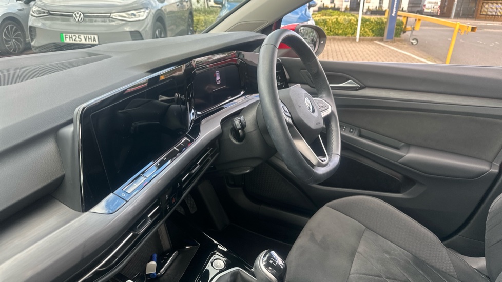 Volkswagen Golf 1.5 TSI 150 Style 5dr Petrol Hatchback - Image 21