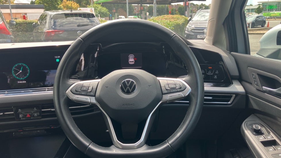 Volkswagen Golf 1.4 TSI eHybrid Style 5dr DSG Hatchback - Image 10