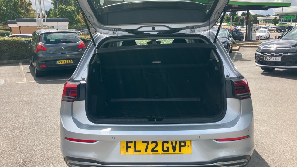 Volkswagen Golf 1.4 TSI eHybrid Style 5dr DSG Hatchback - Image 20