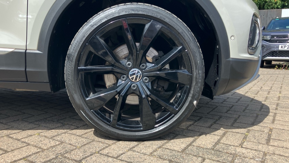 Volkswagen T-Roc 1.5 TSI Style 5dr Petrol Hatchback - Image 5