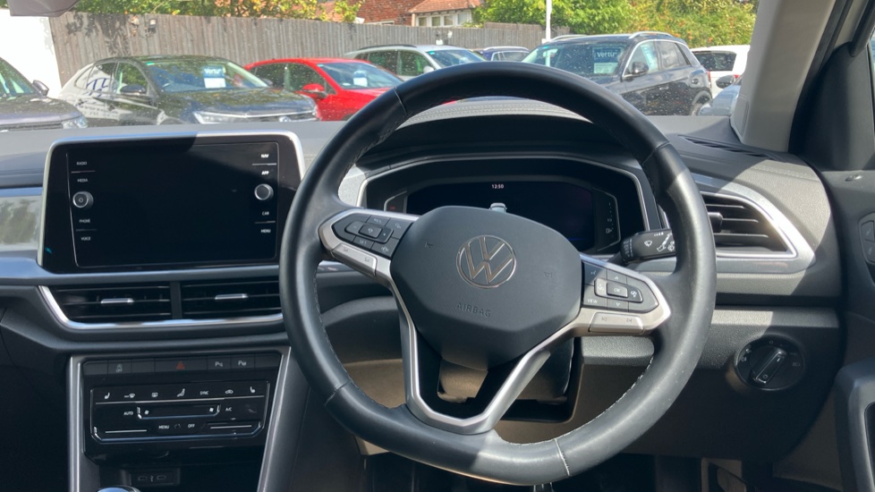 Volkswagen T-Roc 1.5 TSI Style 5dr Petrol Hatchback - Image 10