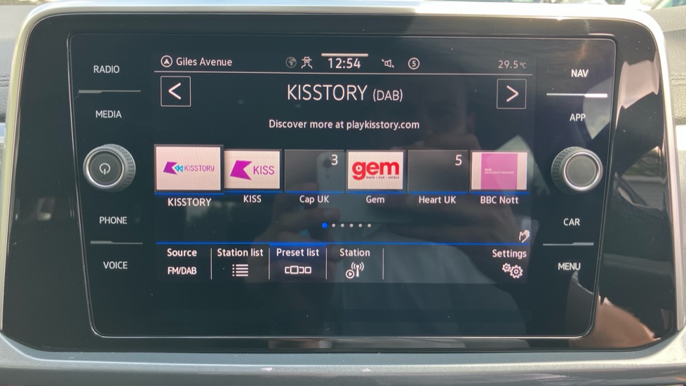 Volkswagen T-Roc 1.5 TSI Style 5dr Petrol Hatchback - Image 34