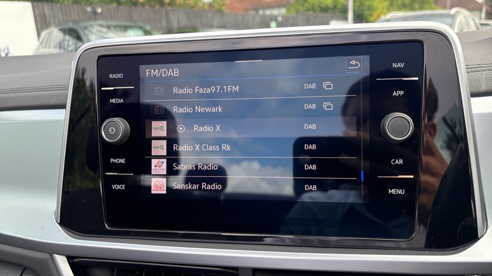 Volkswagen T-Roc 1.5 TSI Style 2dr Petrol Cabriolet - Image 38