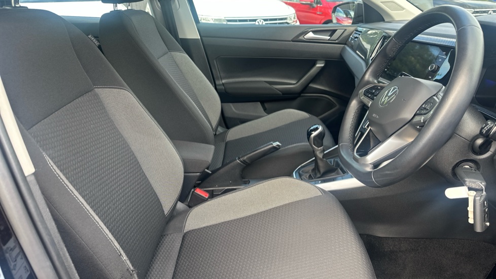 Volkswagen Polo 1.0 TSI Life 5dr Petrol Hatchback - Image 15