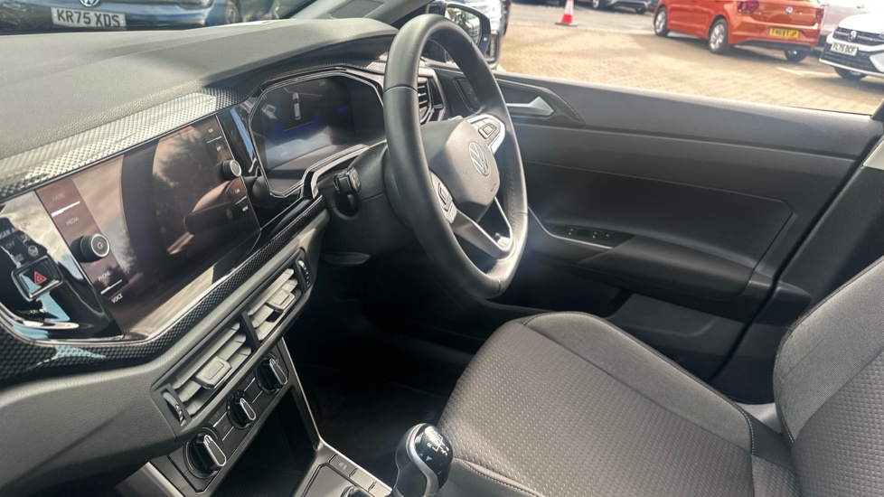 Volkswagen Polo 1.0 TSI Life 5dr Petrol Hatchback - Image 21