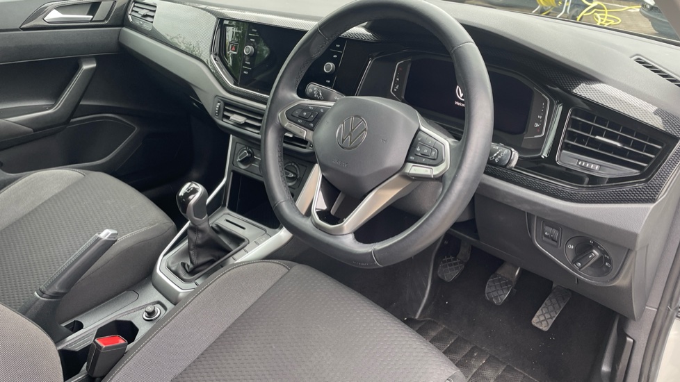 Volkswagen Polo 1.0 TSI Life 5dr Petrol Hatchback - Image 6