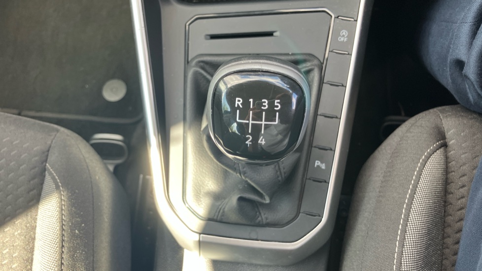 Volkswagen Polo 1.0 TSI Life 5dr Petrol Hatchback - Image 28