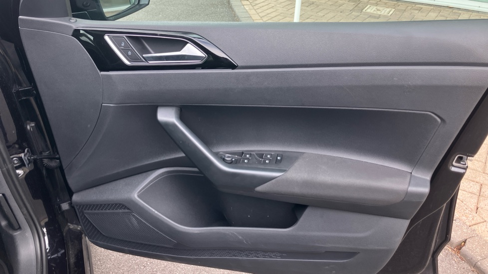 Volkswagen Polo 1.0 TSI Edition 50 5dr Petrol Hatchback - Image 19
