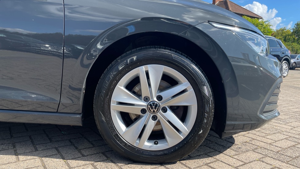 Volkswagen Golf 1.5 TSI 150 Life 5dr Petrol Hatchback - Image 5