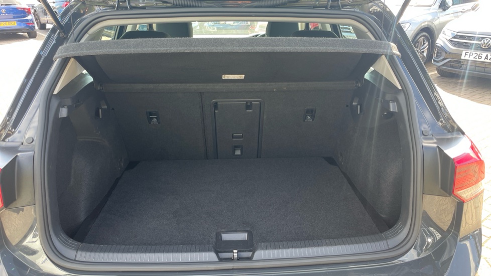Volkswagen Golf 1.5 TSI 150 Life 5dr Petrol Hatchback - Image 20