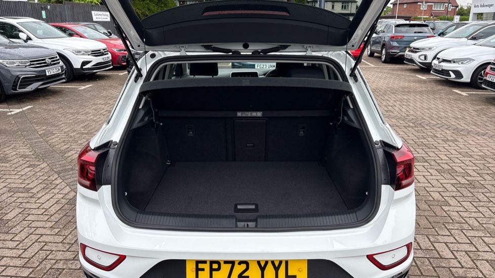 Volkswagen T-Roc 1.5 TSI Style 5dr Petrol Hatchback - Image 20