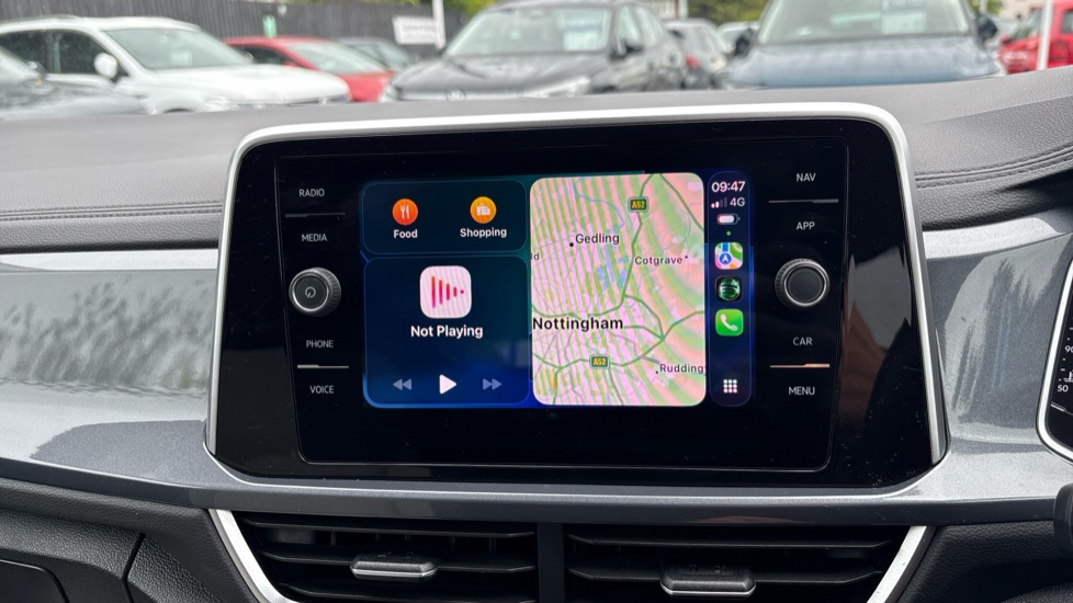 Volkswagen T-Roc 1.5 TSI Style 5dr Petrol Hatchback - Image 23