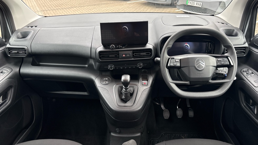 Citroen Berlingo M Petrol 1.2 PureTech 110ps Plus [5 seat] - Image 9