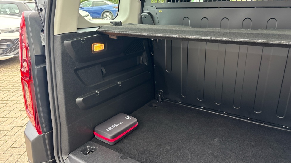 Citroen Berlingo M Petrol 1.2 PureTech 110ps Plus [5 seat] - Image 37