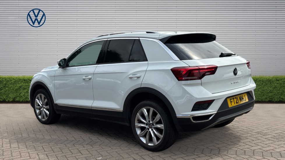 Volkswagen T-Roc 1.5 TSI EVO SEL 5dr DSG Petrol Hatchback - Image 3
