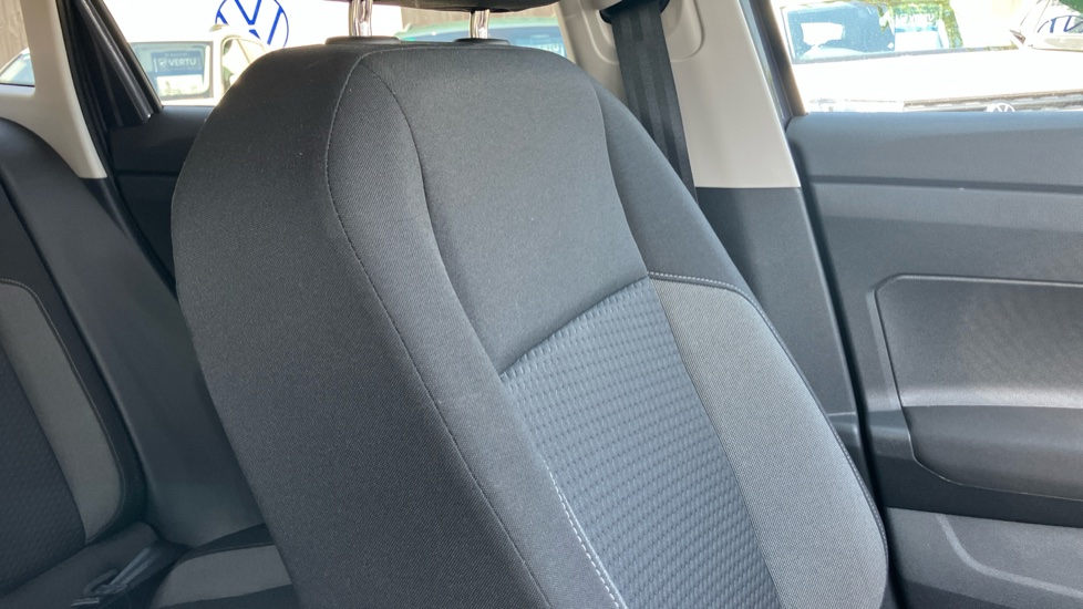 Volkswagen Taigo 1.0 TSI Match 5dr Petrol Hatchback - Image 33