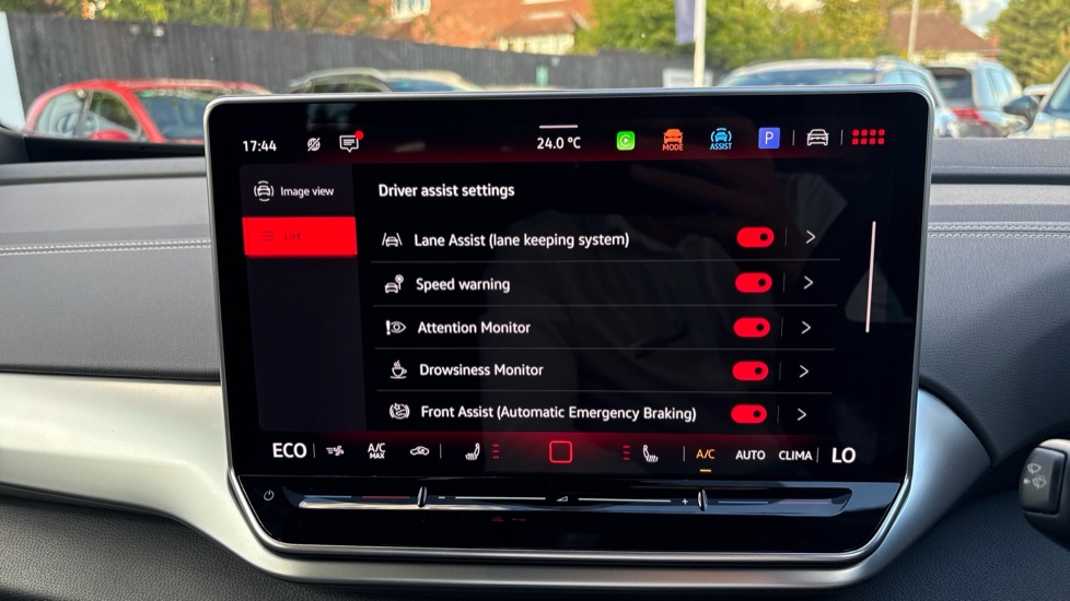 Volkswagen ID.4 210kW Match Pro 77kWh 5dr Auto Electric Estate - Image 30