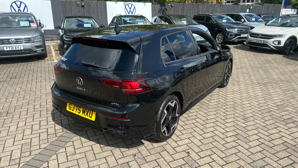 Volkswagen Golf 1.5 eTSI 150 R-Line 5dr DSG Petrol Hatchback - Image 32
