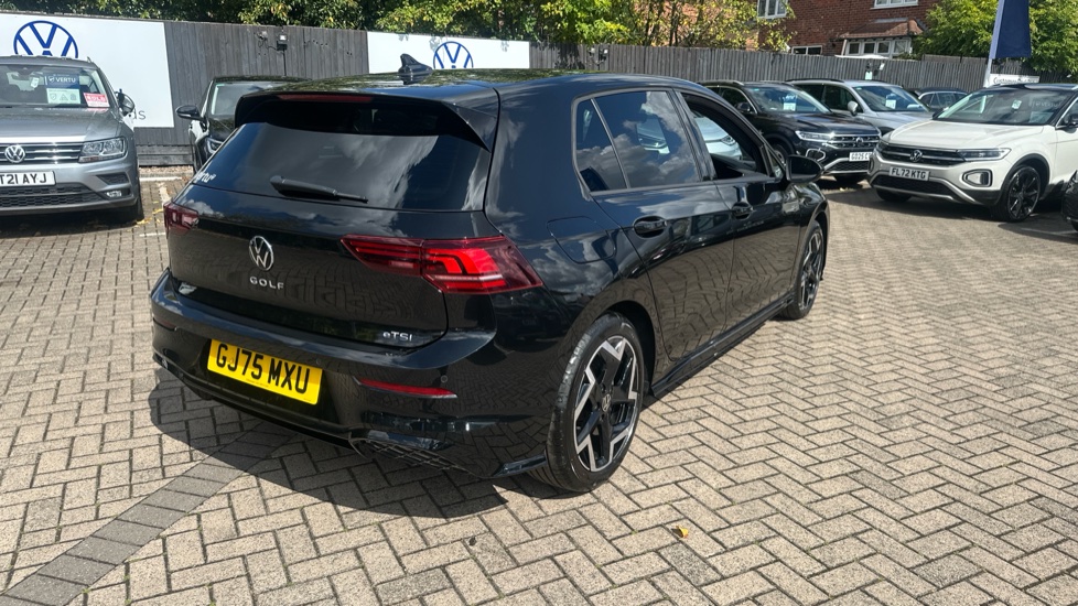 Volkswagen Golf 1.5 eTSI 150 R-Line 5dr DSG Petrol Hatchback - Image 33
