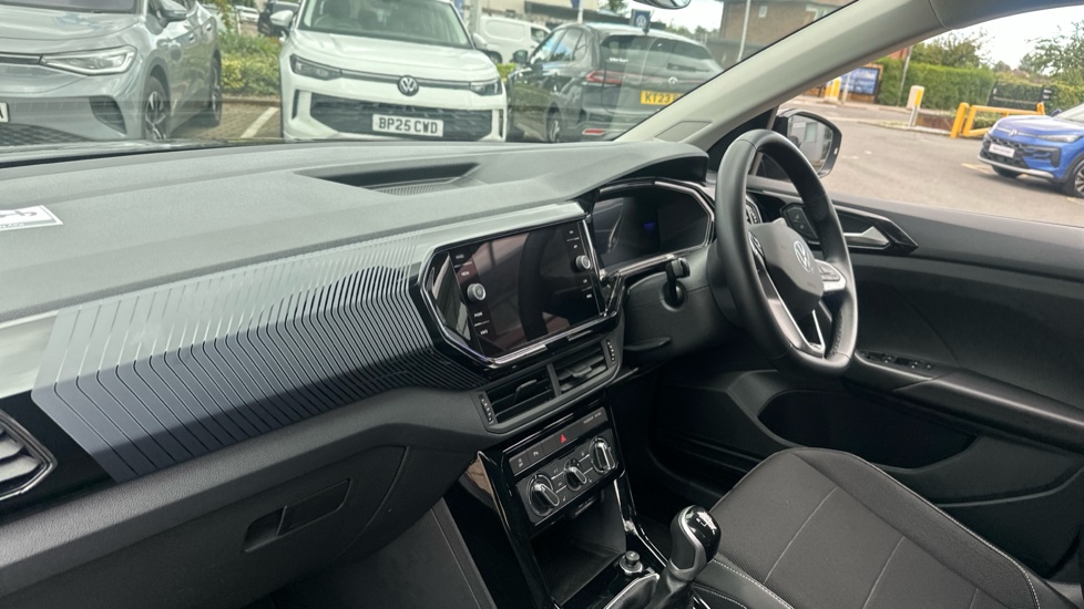 Volkswagen T-Cross 1.0 TSI Black Edition 5dr Petrol Estate - Image 2