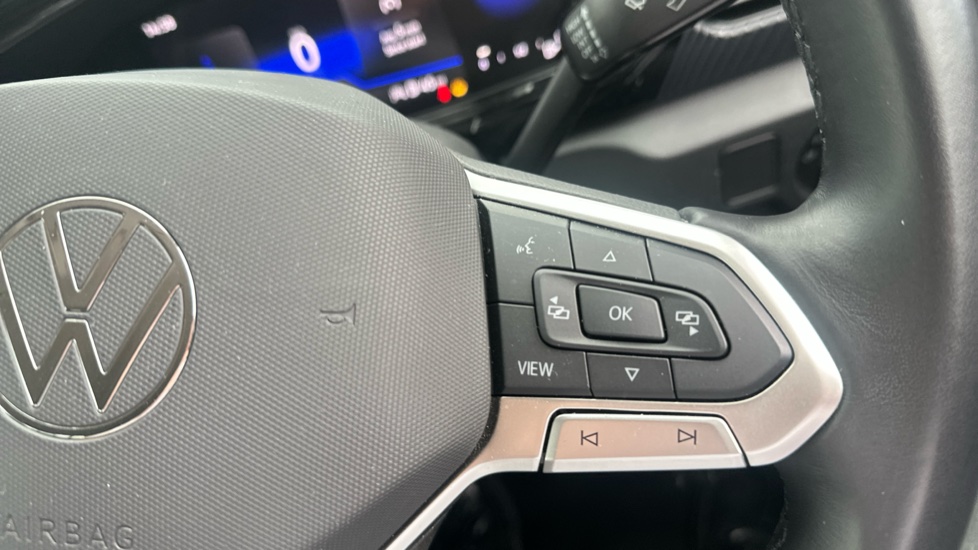 Volkswagen T-Cross 1.0 TSI Black Edition 5dr Petrol Estate - Image 18