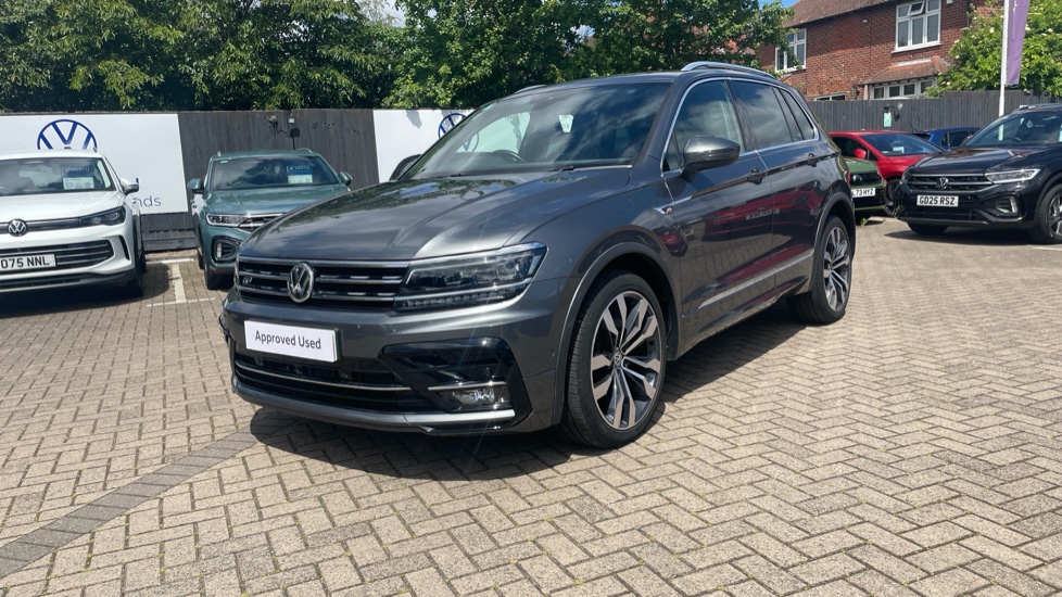 Volkswagen Tiguan 2.0 TDi 150 R-Line Tech 5dr DSG Diesel Estate - Image 27