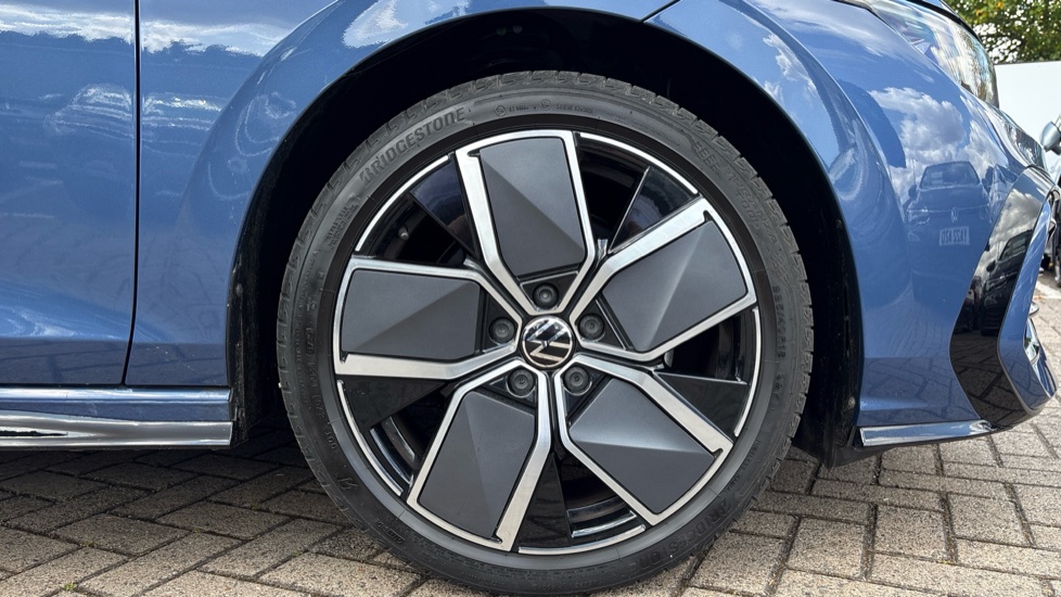 Volkswagen Golf 1.5 TSI 150 Black Edition 5dr Petrol Hatchback - Image 5