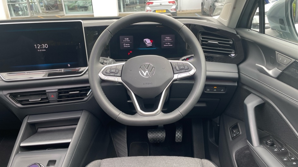 Volkswagen Tiguan 1.5 TSI eHybrid Match 5dr DSG Estate - Image 10