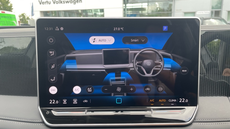 Volkswagen Tiguan 1.5 TSI eHybrid Match 5dr DSG Estate - Image 13