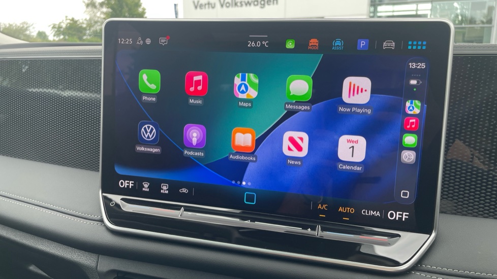 Volkswagen Tiguan 1.5 TSI eHybrid Match 5dr DSG Estate - Image 37