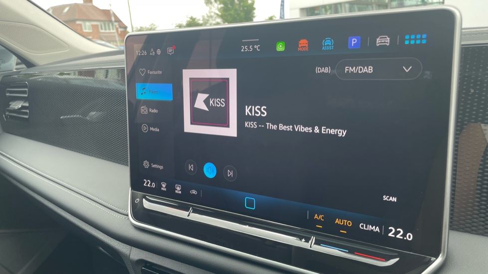 Volkswagen Tiguan 1.5 TSI eHybrid Match 5dr DSG Estate - Image 40
