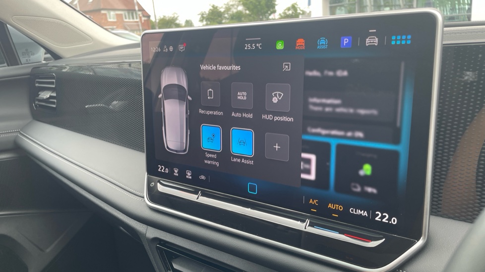 Volkswagen Tiguan 1.5 TSI eHybrid Match 5dr DSG Estate - Image 42