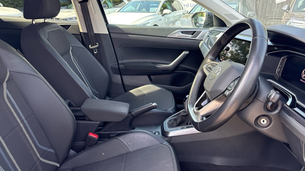 Volkswagen Taigo 1.5 TSI 150 Style 5dr DSG Petrol Hatchback - Image 15