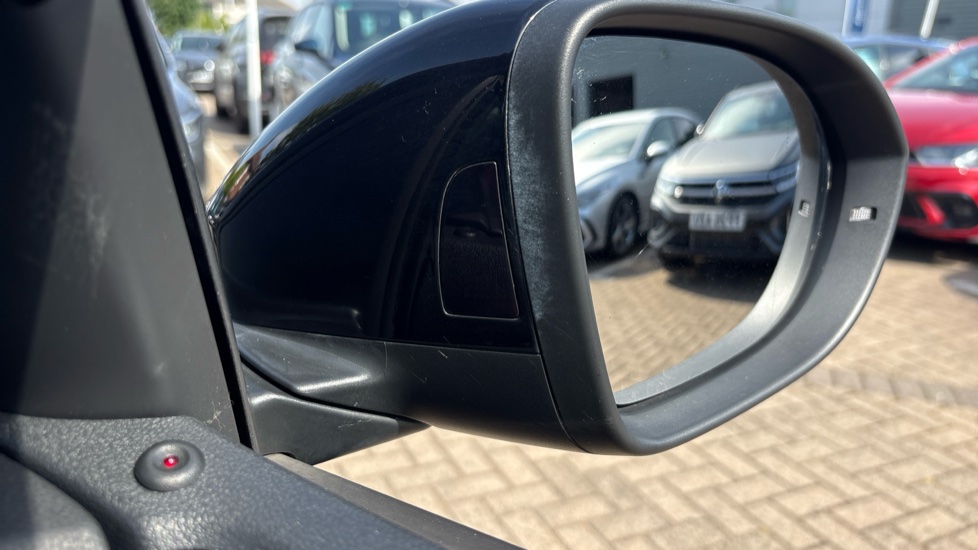 Volkswagen Taigo 1.5 TSI 150 Style 5dr DSG Petrol Hatchback - Image 36