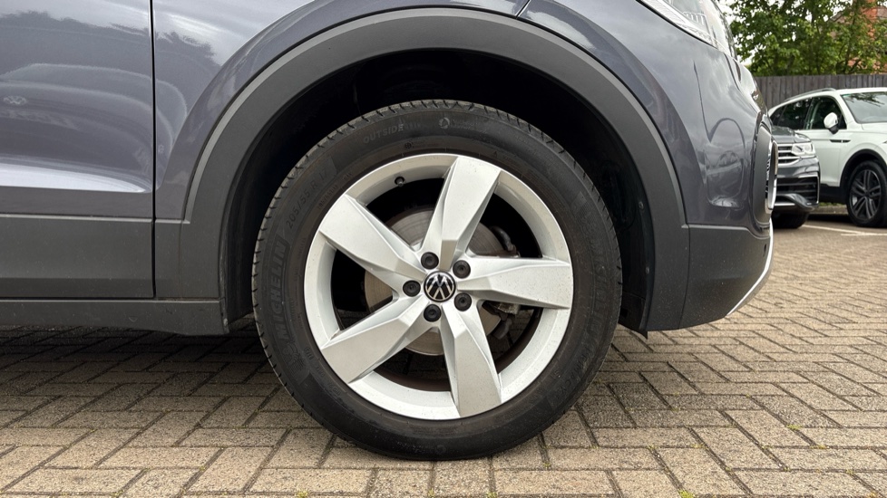 Volkswagen T-Cross 1.0 TSI 110 SEL 5dr DSG Petrol Estate - Image 5