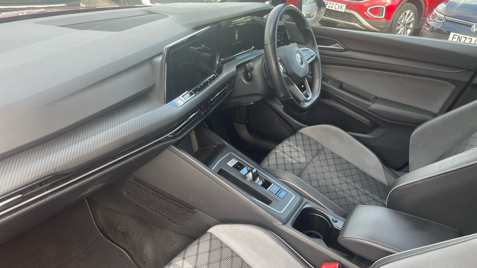 Volkswagen Golf 1.5 eTSI 150 R-Line 5dr DSG Petrol Hatchback - Image 2