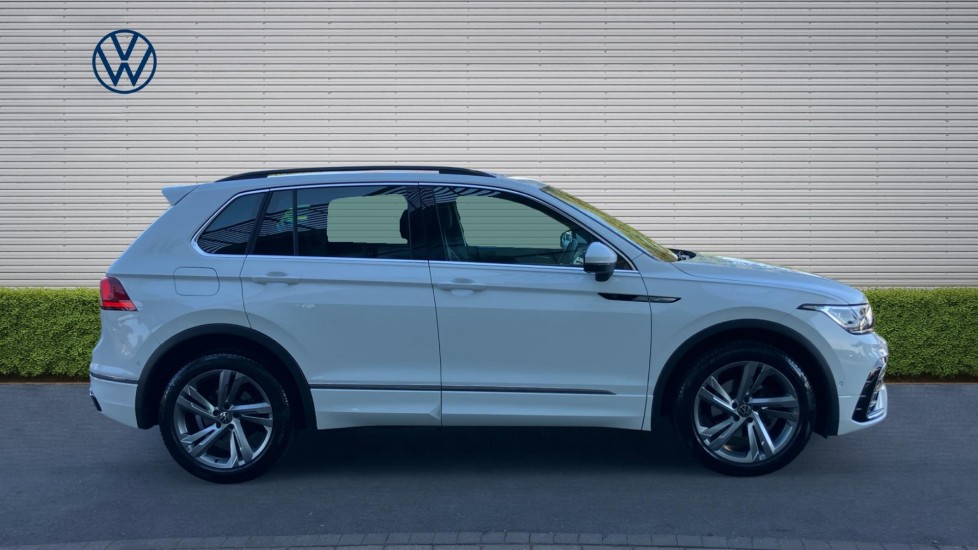 Volkswagen Tiguan 1.5 TSI 150 R-Line Edition 5dr DSG Petrol Estate - Image 4
