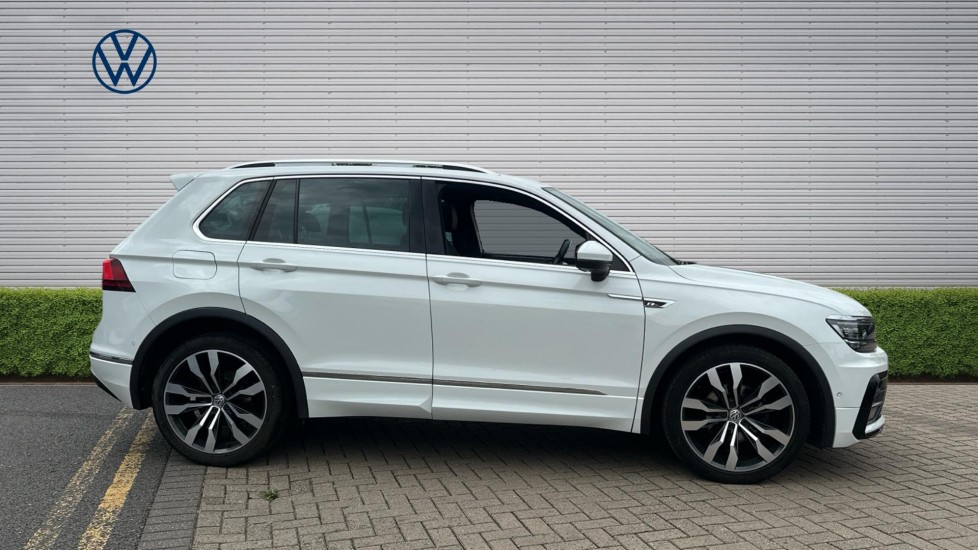 Volkswagen Tiguan 2.0 TDi 150 R-Line 5dr DSG Diesel Estate - Image 4
