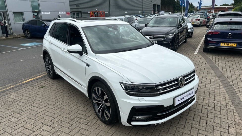 Volkswagen Tiguan 2.0 TDi 150 R-Line 5dr DSG Diesel Estate - Image 29