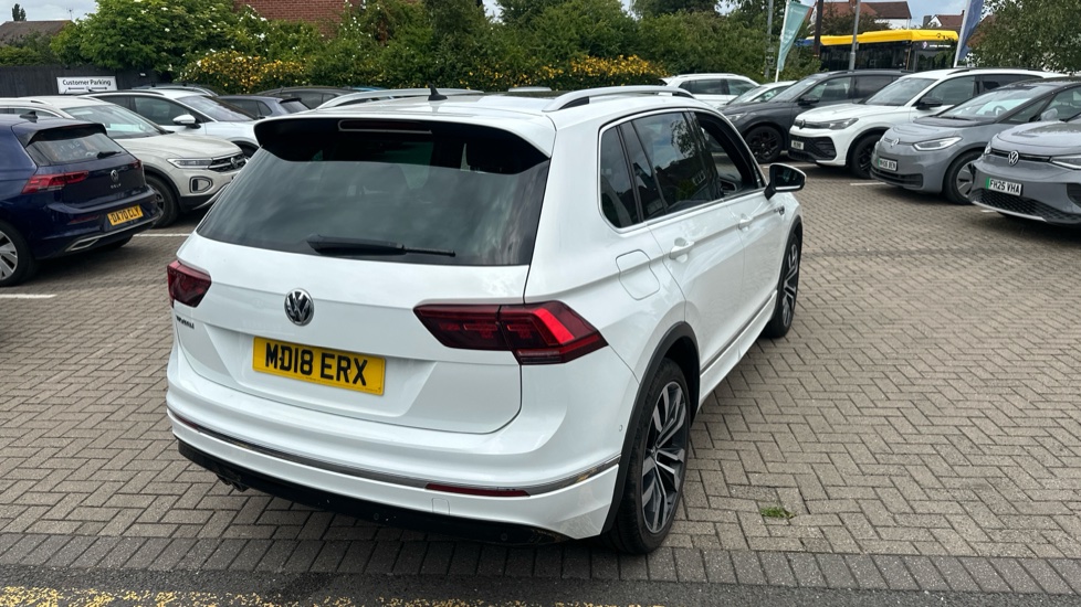 Volkswagen Tiguan 2.0 TDi 150 R-Line 5dr DSG Diesel Estate - Image 36