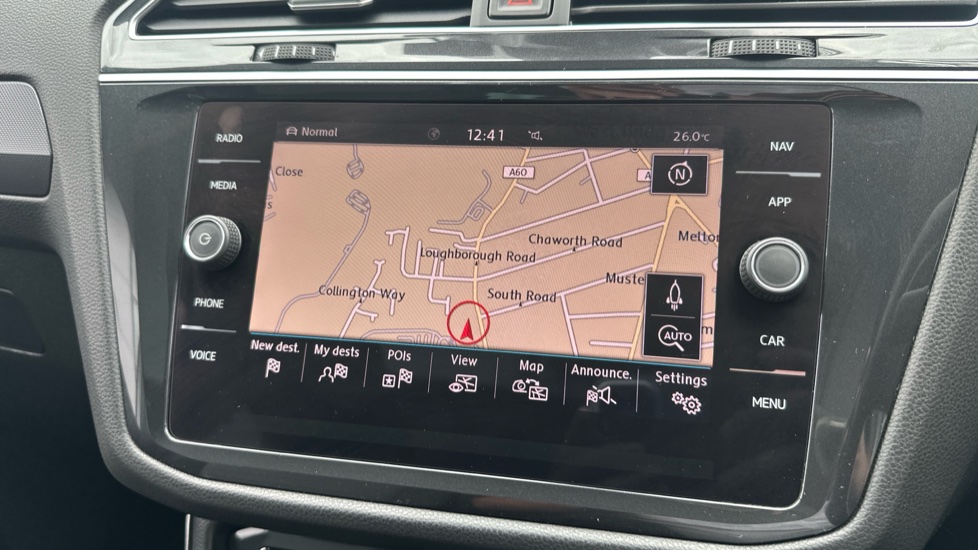 Volkswagen Tiguan 2.0 TDi 150 R-Line 5dr DSG Diesel Estate - Image 38