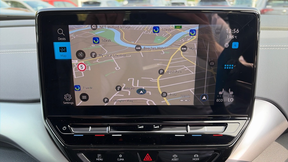 Volkswagen ID.4 125kW Life Ed Pure Perf 52kWh 5dr Auto [110kW Ch] Electric Estate - Image 33