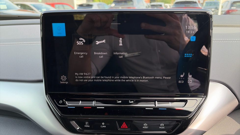 Volkswagen ID.4 125kW Life Ed Pure Perf 52kWh 5dr Auto [110kW Ch] Electric Estate - Image 34