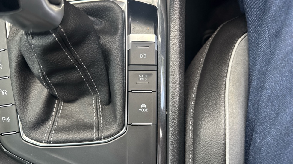 Volkswagen Tiguan 1.5 TSI 150 R-Line 5dr DSG Petrol Estate - Image 33