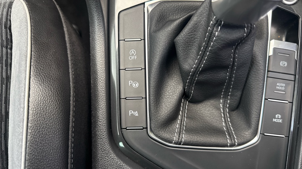 Volkswagen Tiguan 1.5 TSI 150 R-Line 5dr DSG Petrol Estate - Image 34