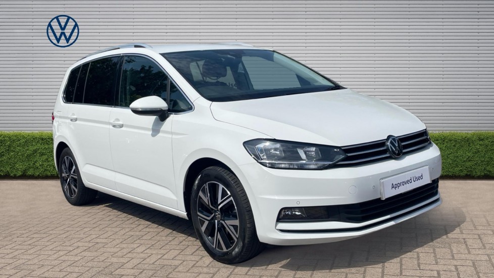 Volkswagen Touran 1.5 TSI EVO SEL 5dr DSG Petrol Estate - Image 1