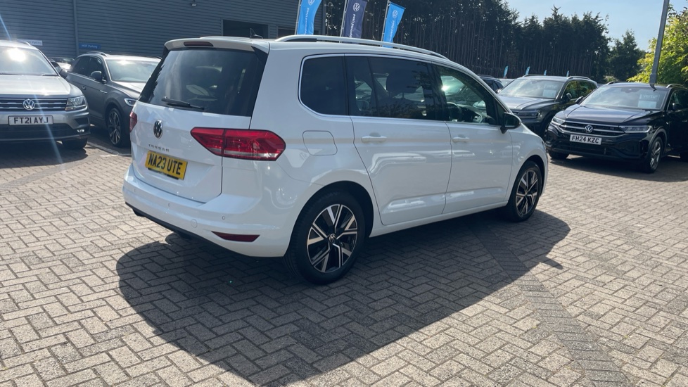 Volkswagen Touran 1.5 TSI EVO SEL 5dr DSG Petrol Estate - Image 44